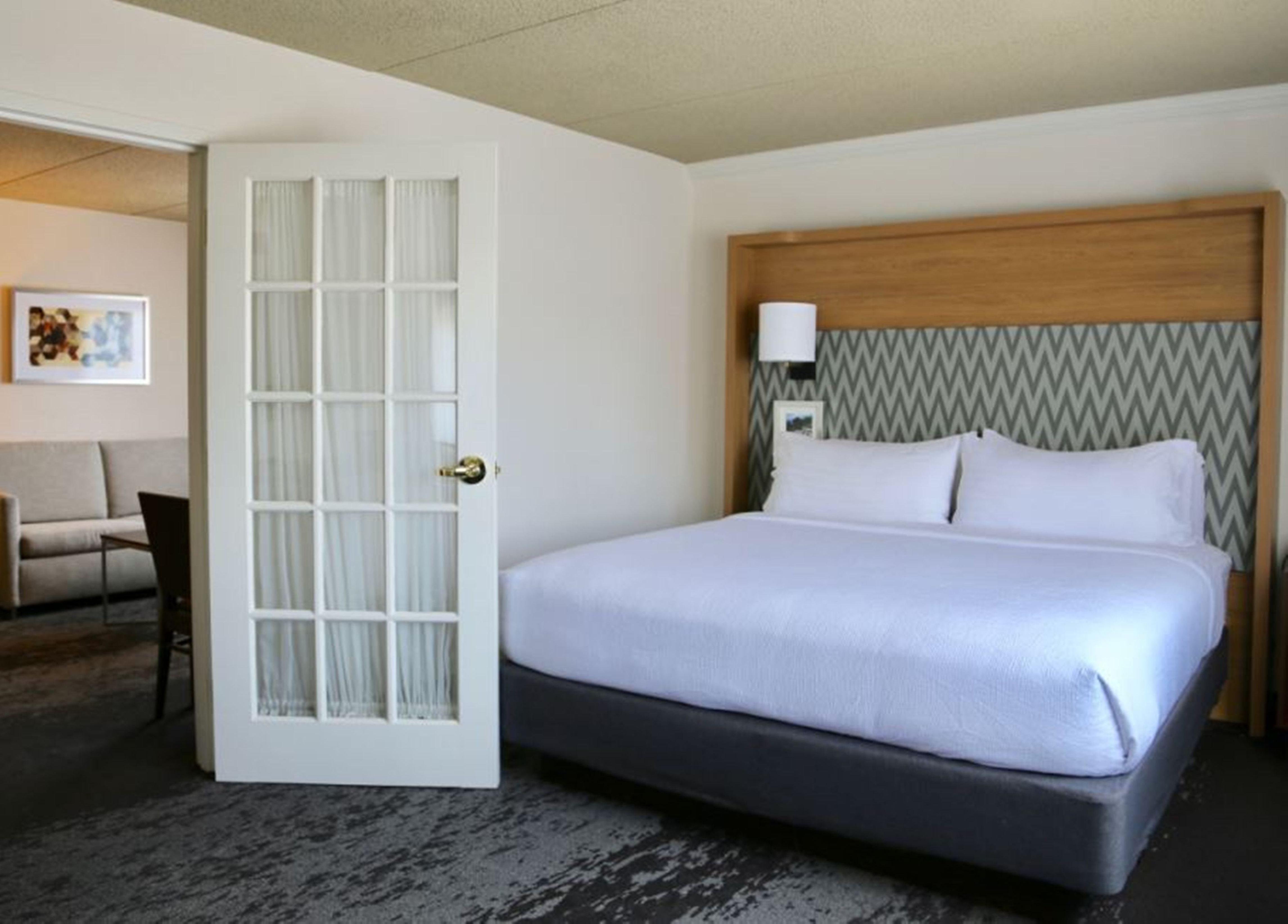 Holiday Inn Salem By Ihg Esterno foto