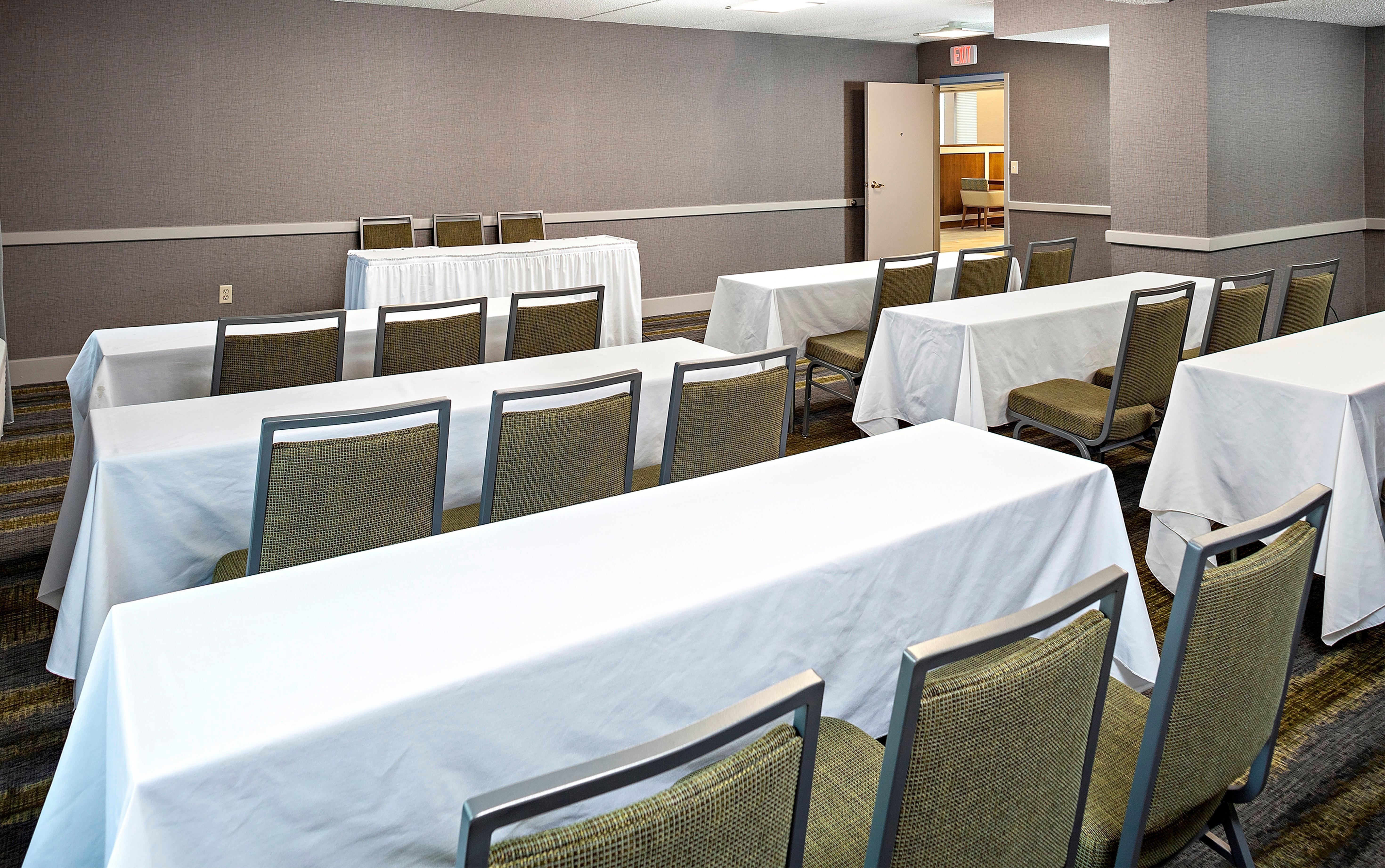 Holiday Inn Salem By Ihg Esterno foto