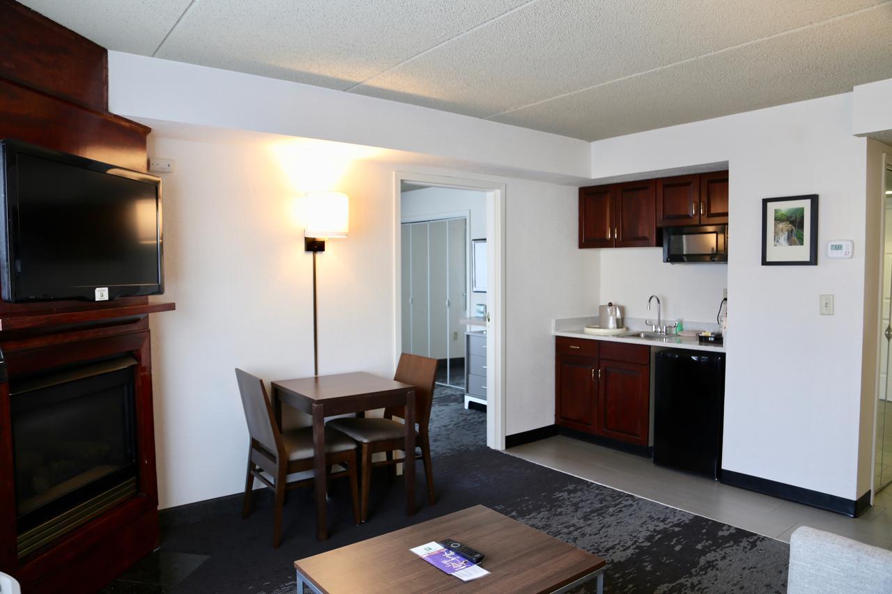 Holiday Inn Salem By Ihg Esterno foto