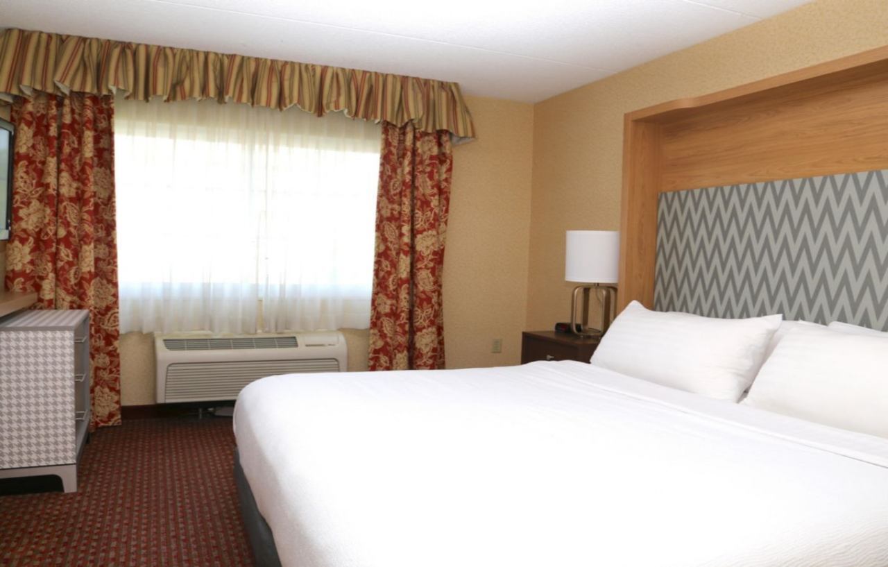 Holiday Inn Salem By Ihg Esterno foto